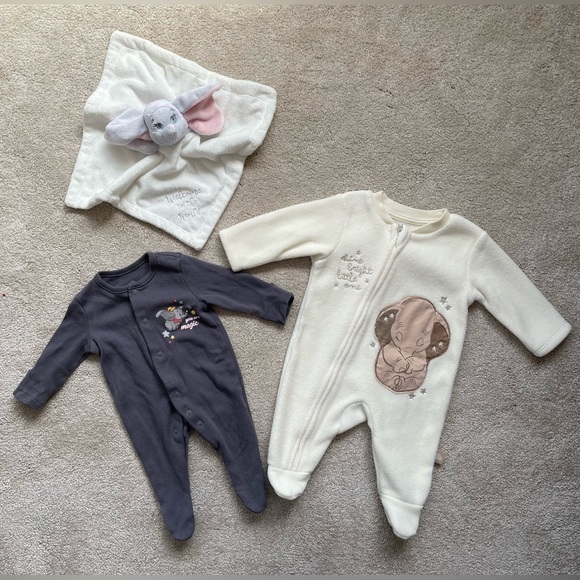 Disney Other - Dumbo Tiny baby Bundle